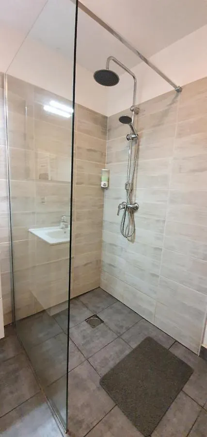 Villa Medicis Charmant Studio Climatise Port Riquier Acropolis Nice
